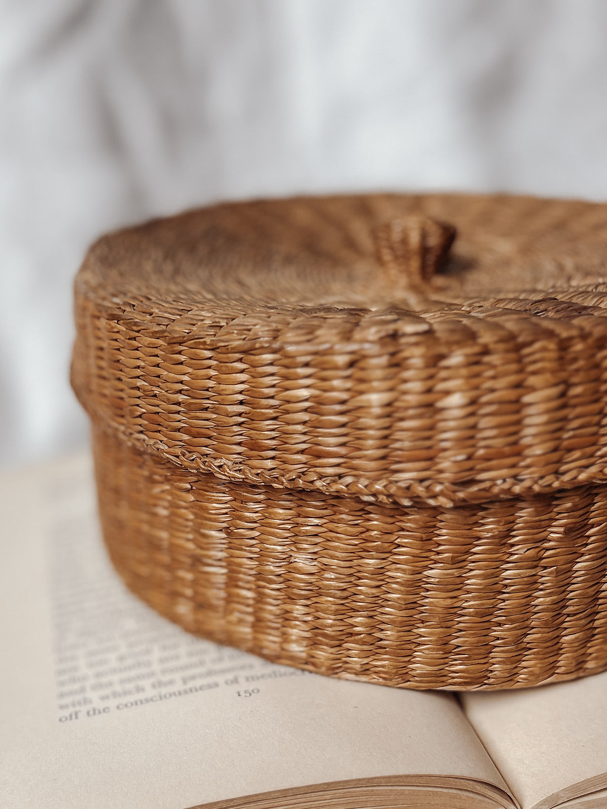 Vintage Round Seagrass Sewing Basket, Straw Trinket Basket